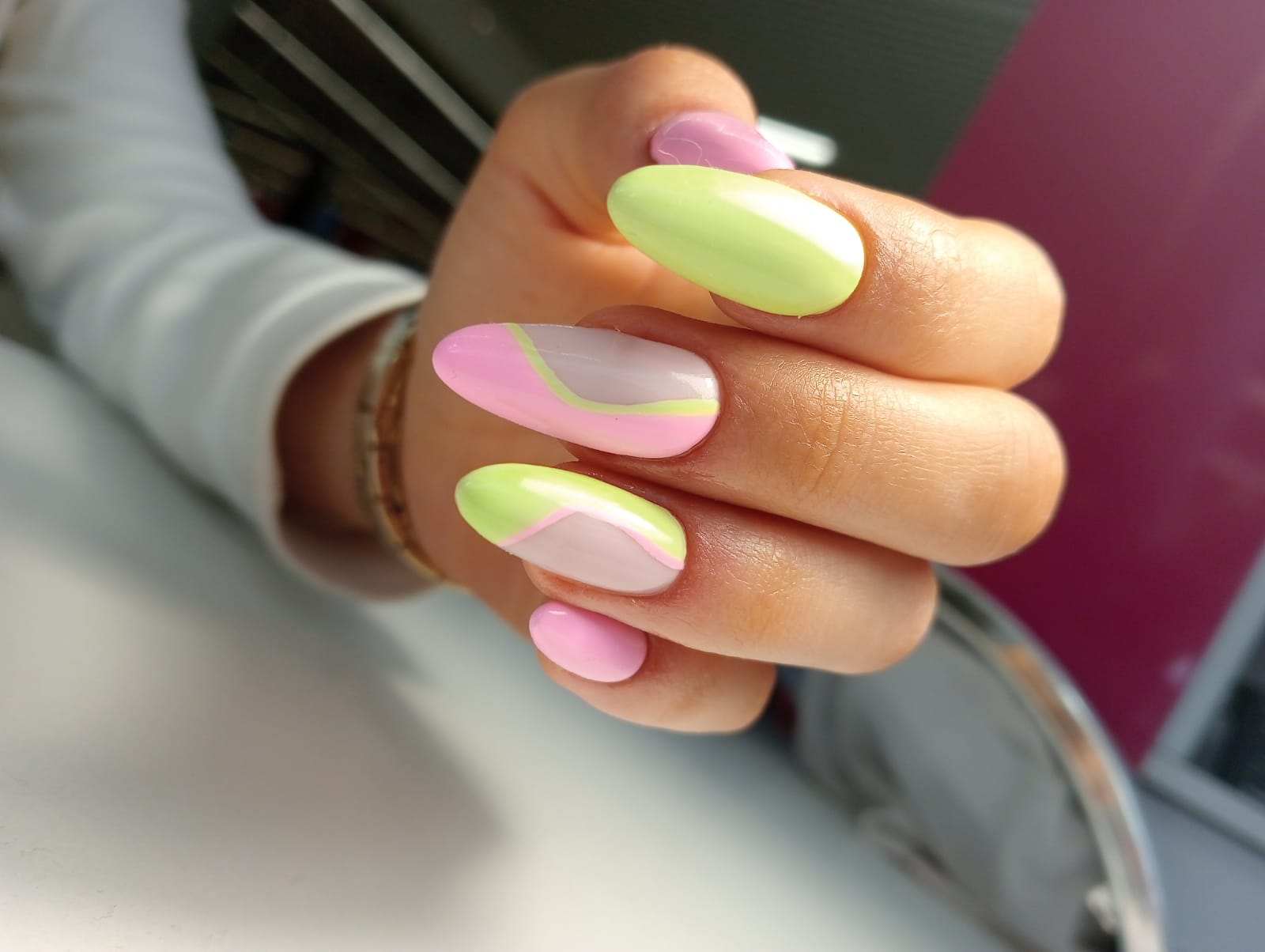 Quick Nails Bar Gliwice - zdjęcie nr 3